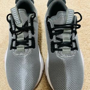 Puma Men’s shoes size 10